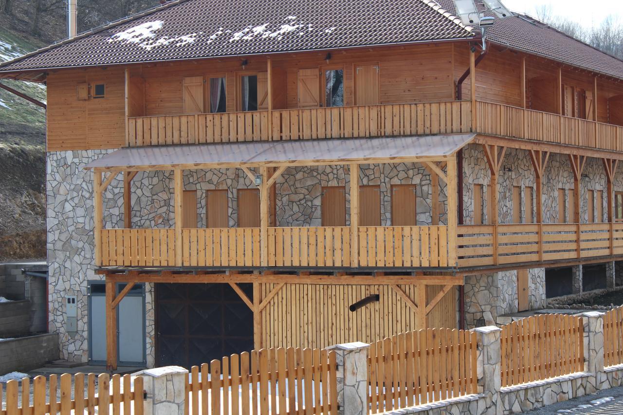 B&B Zlatna Nit Bosanska Krupa Exterior photo